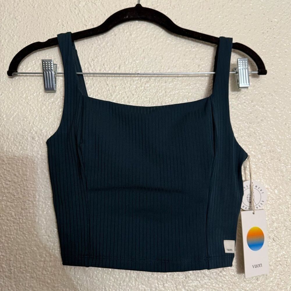 Vuori Inversion Rib Support Tank with padding in moss color size XS NWT